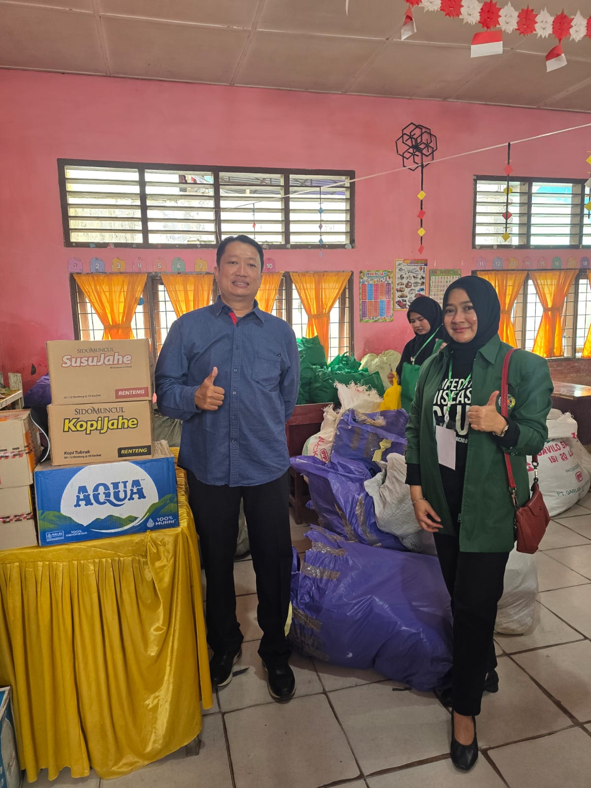 Kota Medan - Pendirian 4 Dapur Umum selama 10 hari, posko kesehatan dan bantuan logistik makanan, genset dan obat2an
