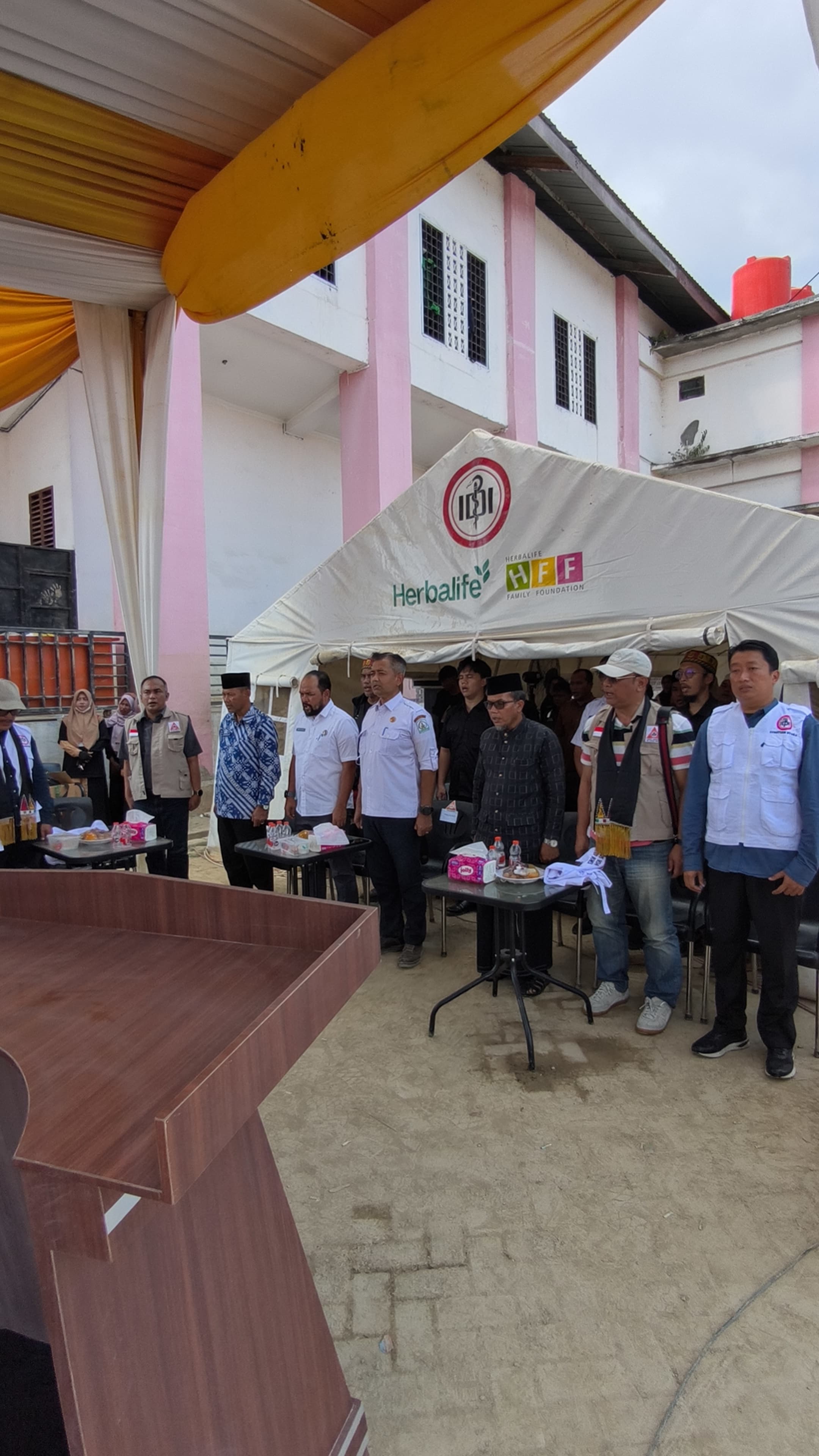 Penyerahan Donasi Bencana IDI Sumut ke Pemerintah Daerah Kabupaten Aceh Tamiang