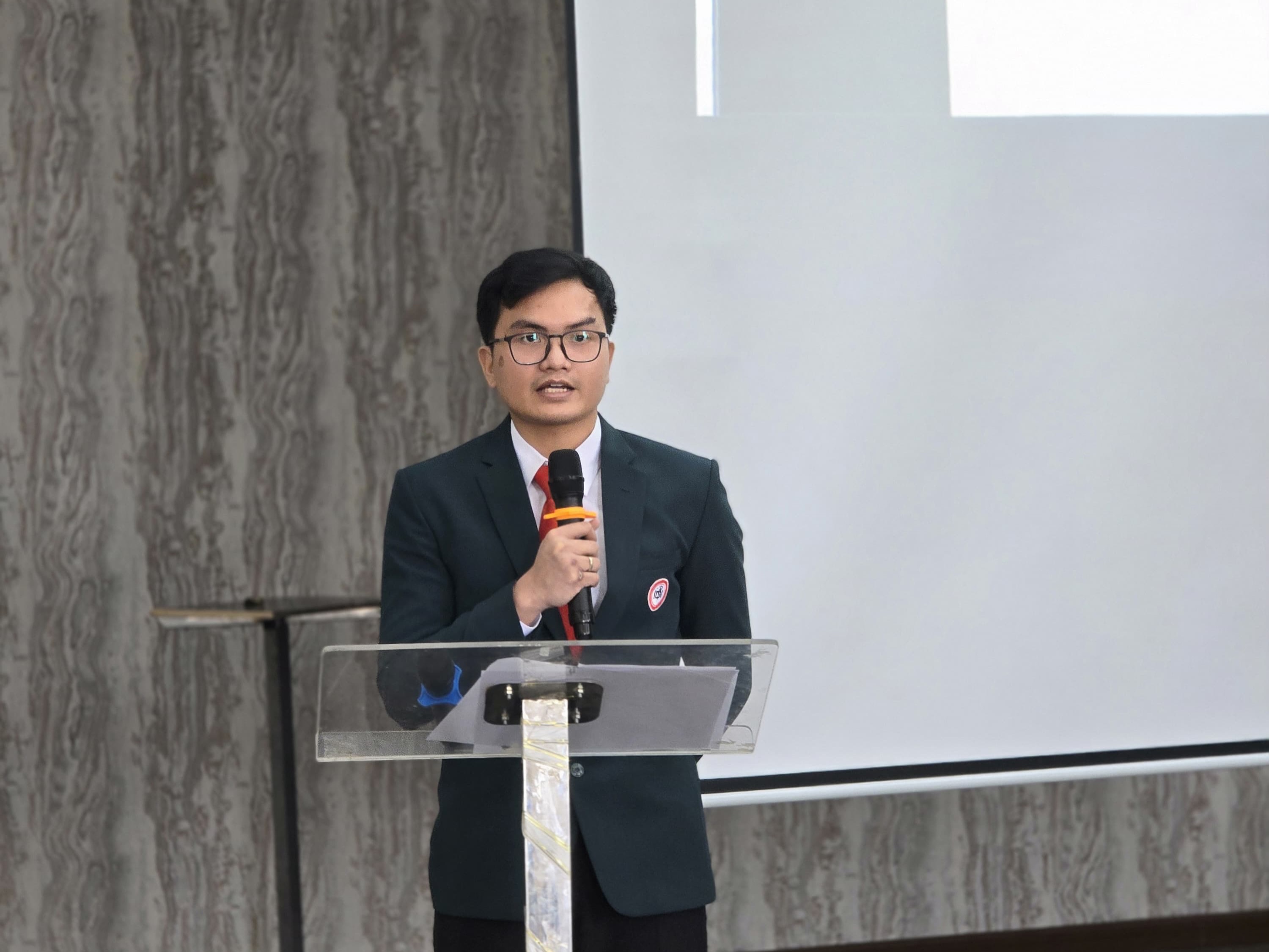 Selamat dan sukses atas terpilihnya dr. Immanuel Sinuhaji, Sp.PA sebagai Ketua IDI Cabang Karo Masa Bakti 2026-2029